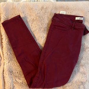 Hollister burgundy skinny jeans size 5